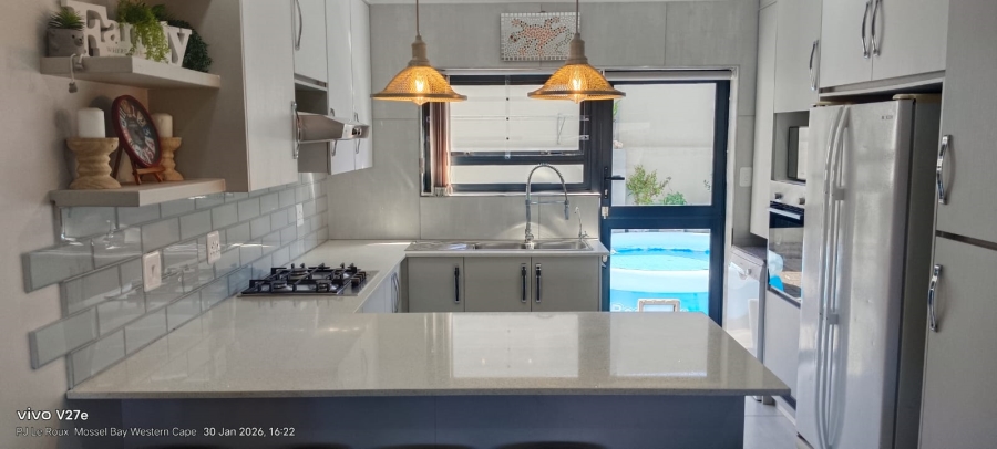 3 Bedroom Property for Sale in Hartenbos Rural Western Cape